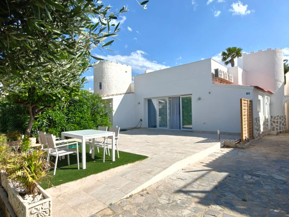 Lejlighed i La Florida (Orihuela Costa), Alicante - foto 1